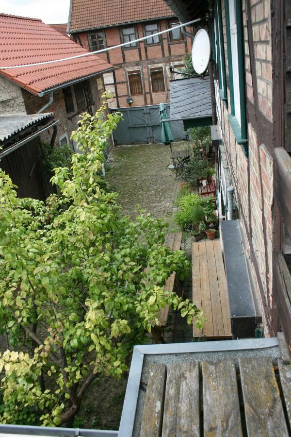 Apartments Cafe Brennnessel Veltheim Exterior photo